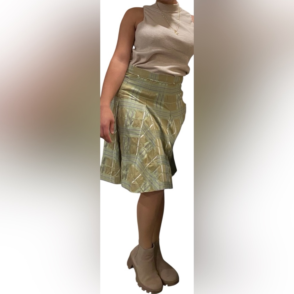 Burberry Green & Beige Check Pleated Skirt - Picture 8 of 8
